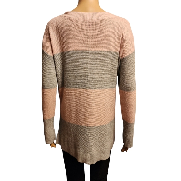 Vince Camuto Color Block Striped Sweater - Picture 4 of 12